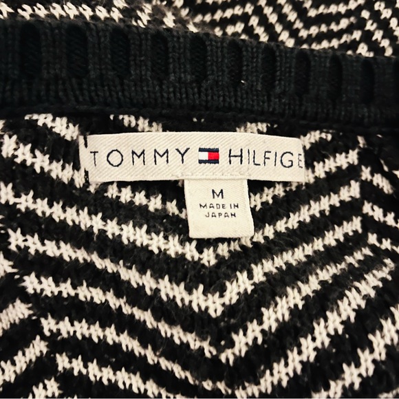 Tommy Zipper detail Chevron Sweater Women’s Medium - Picture 4 of 5